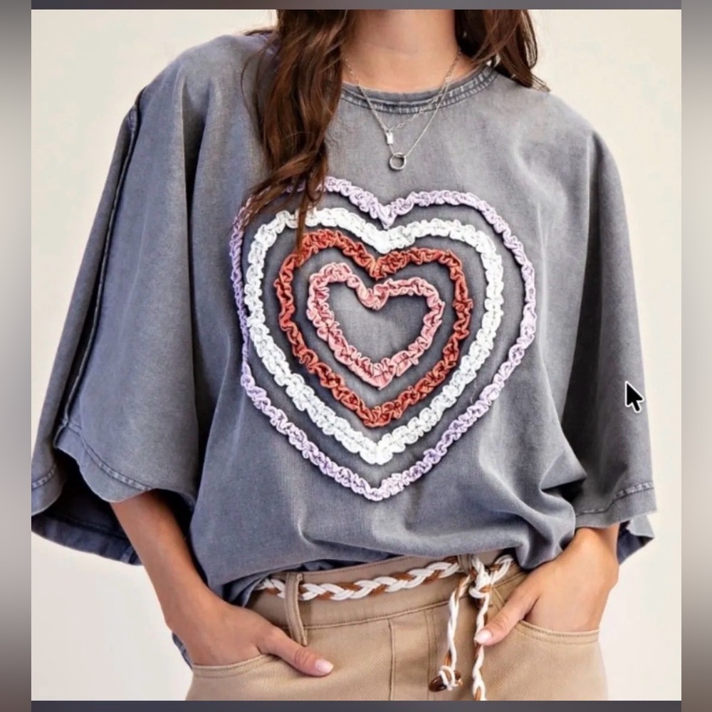 NWT 🌟Grey Heart Patchwork Cotton Mineral Wash Short Sleeve Loose Fit top Easel